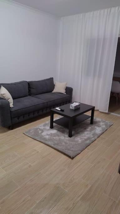 Cozyapartment14 Rosu Ngoại thất bức ảnh